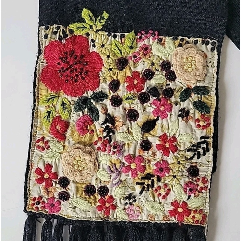 Vintage Wet Seal Fringed Scarf Black Knit Embroidered Flowers Beaded Chic Hippie - Picture 5 of 11
